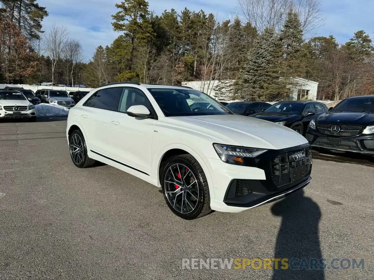 2 Фотография поврежденного автомобиля WA1FVAF16KD034323 AUDI Q8 2019