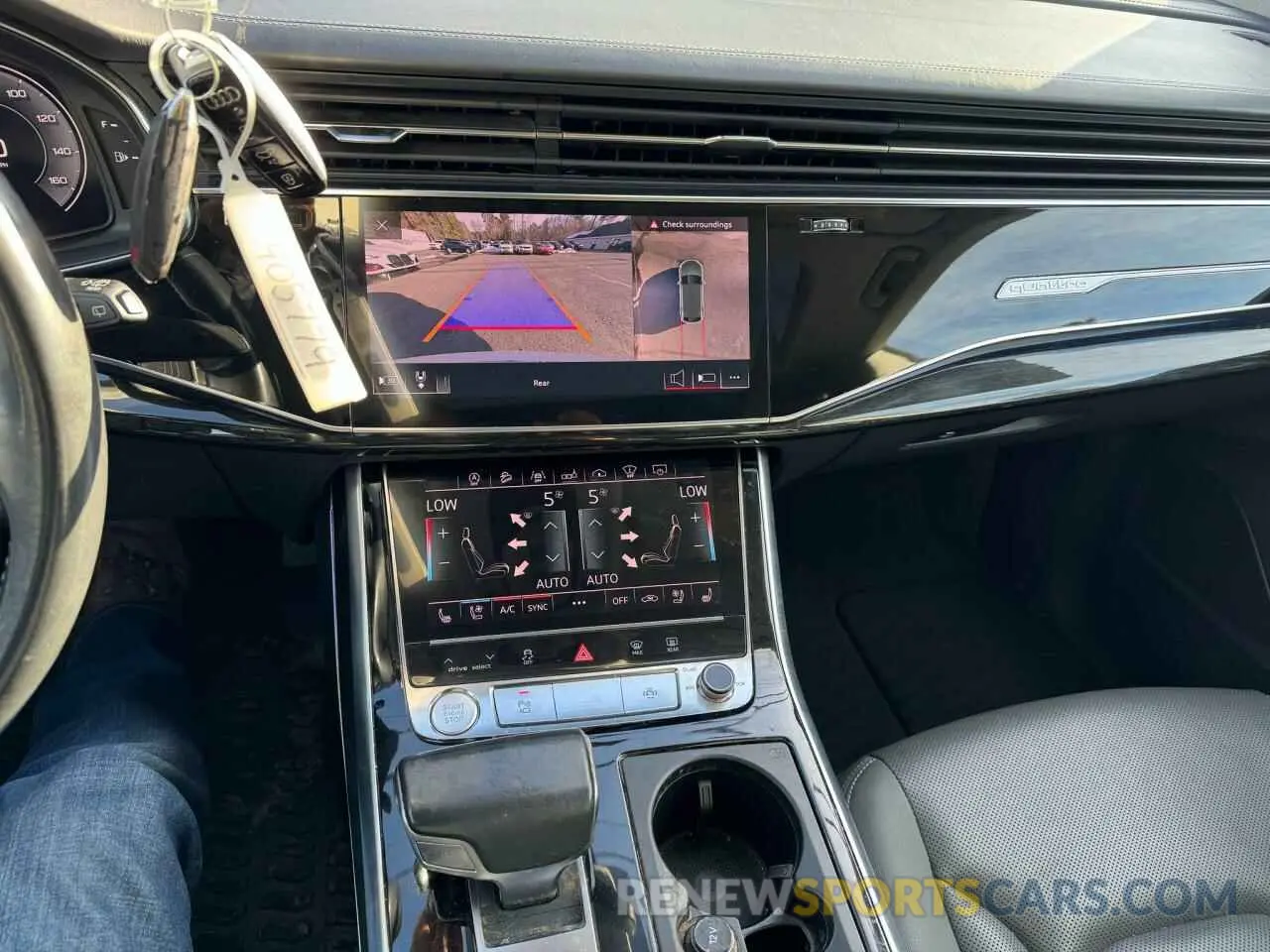 9 Фотография поврежденного автомобиля WA1FVAF16KD034323 AUDI Q8 2019