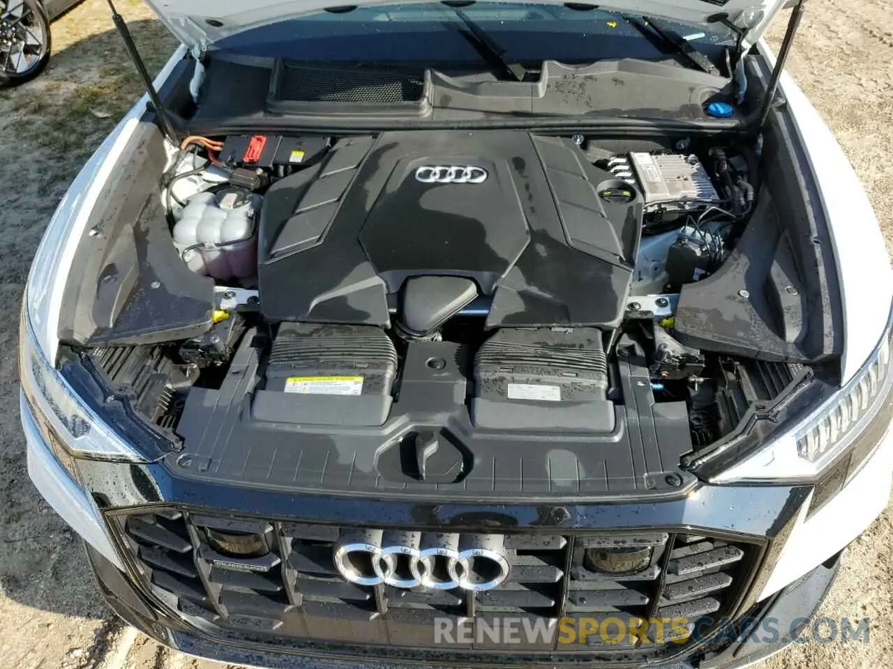 12 Photograph of a damaged car WA1FVAF18KD032167 AUDI Q8 2019