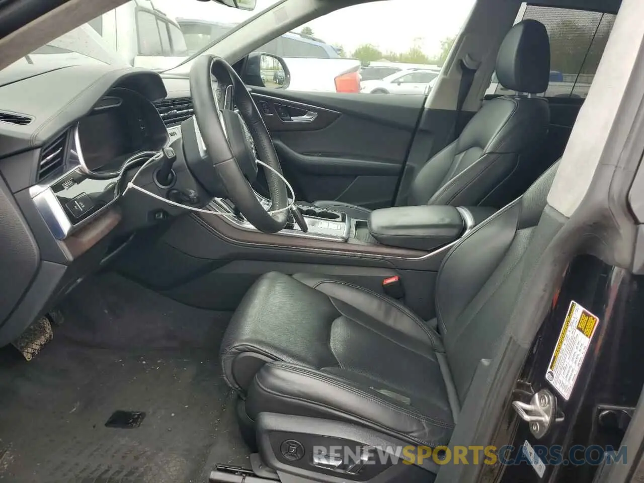 7 Photograph of a damaged car WA1FVAF1XKD033658 AUDI Q8 2019