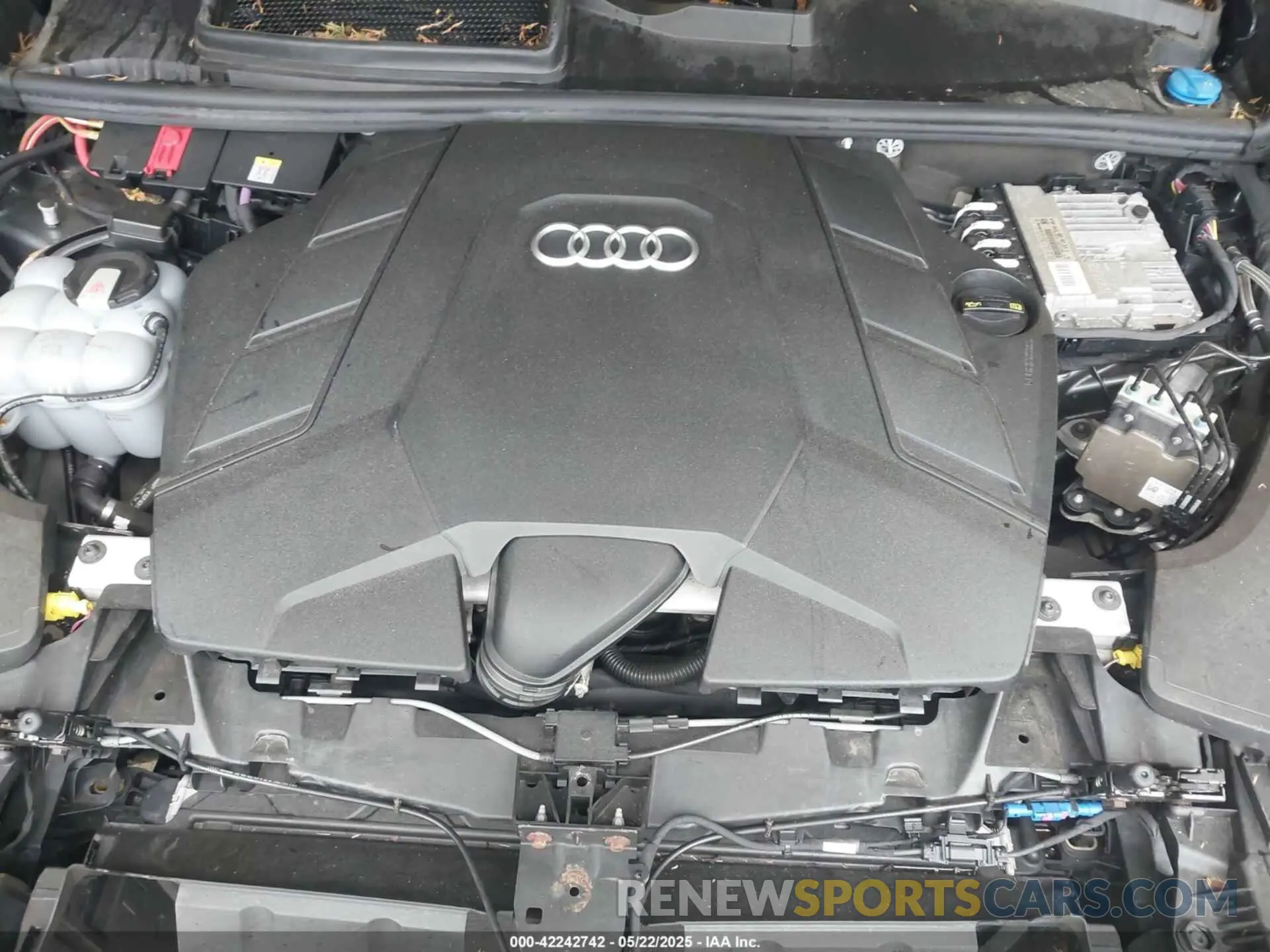 10 Фотография поврежденного автомобиля WA1FVBF17KD025054 AUDI Q8 2019