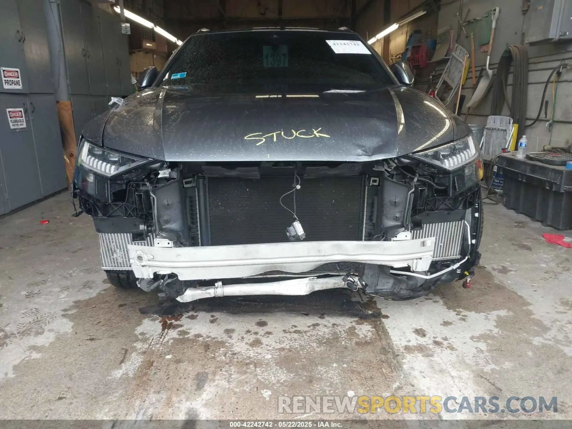 6 Фотография поврежденного автомобиля WA1FVBF17KD025054 AUDI Q8 2019