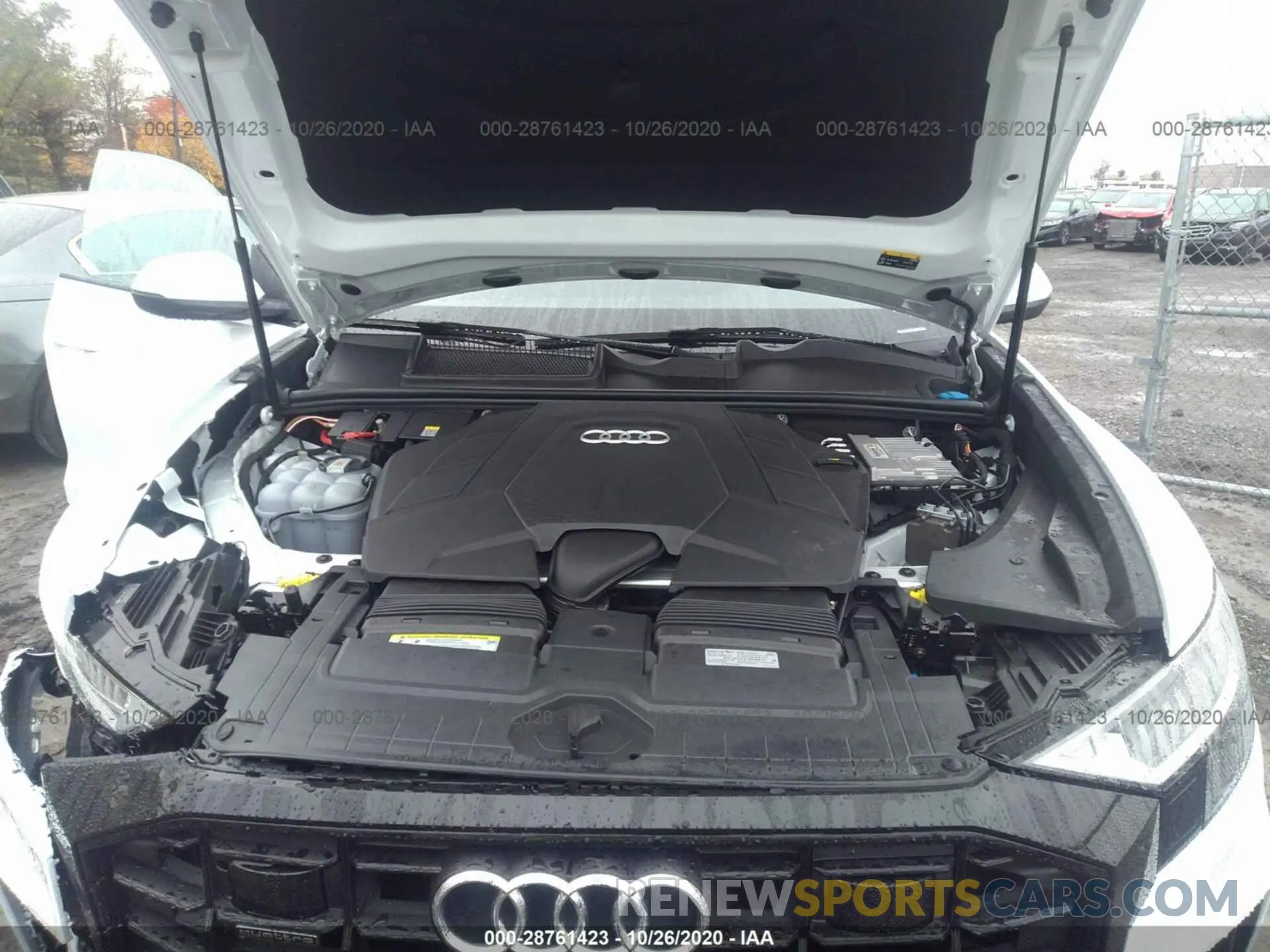 10 Photograph of a damaged car WA1EVAF14LD024418 AUDI Q8 2020