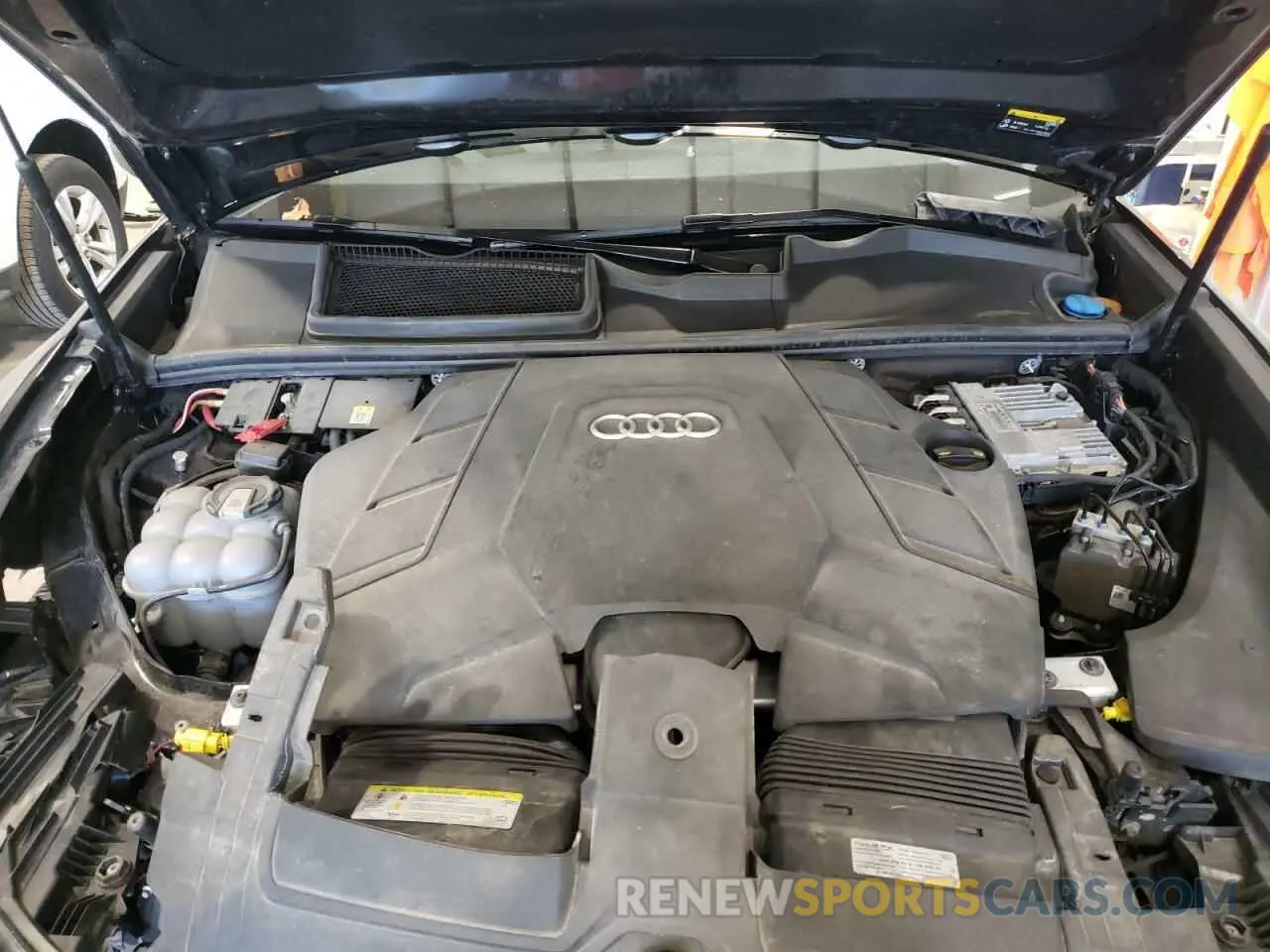 7 Photograph of a damaged car WA1EVAF1XLD021572 AUDI Q8 2020