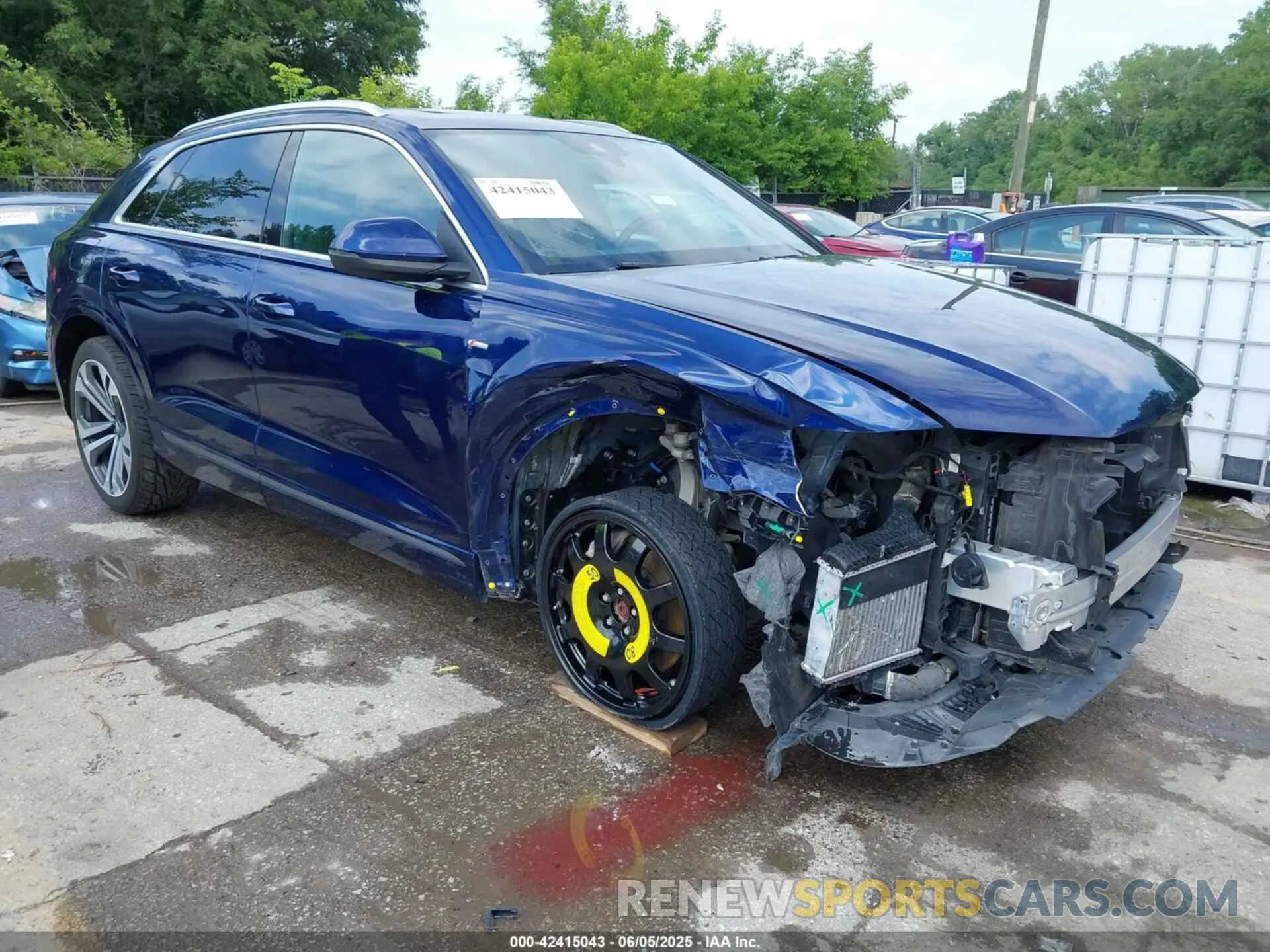 1 Фотография поврежденного автомобиля WA1EVBF17LD019171 AUDI Q8 2020