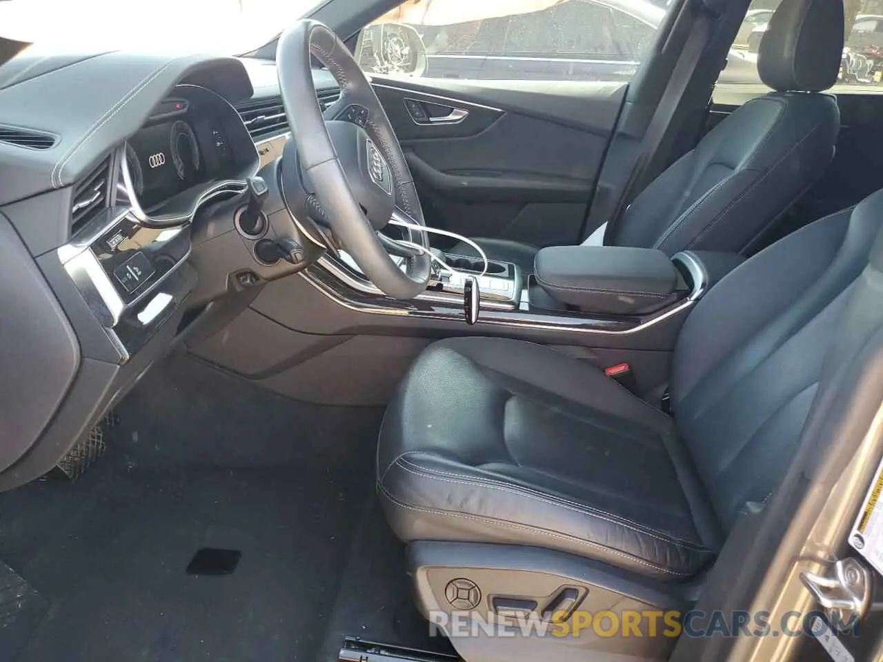 7 Photograph of a damaged car WA1FVAF10LD000427 AUDI Q8 2020