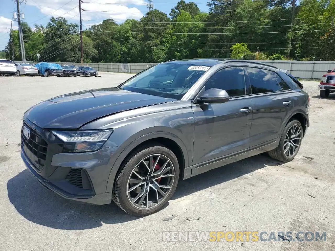 1 Фотография поврежденного автомобиля WA1FVAF10LD015381 AUDI Q8 2020