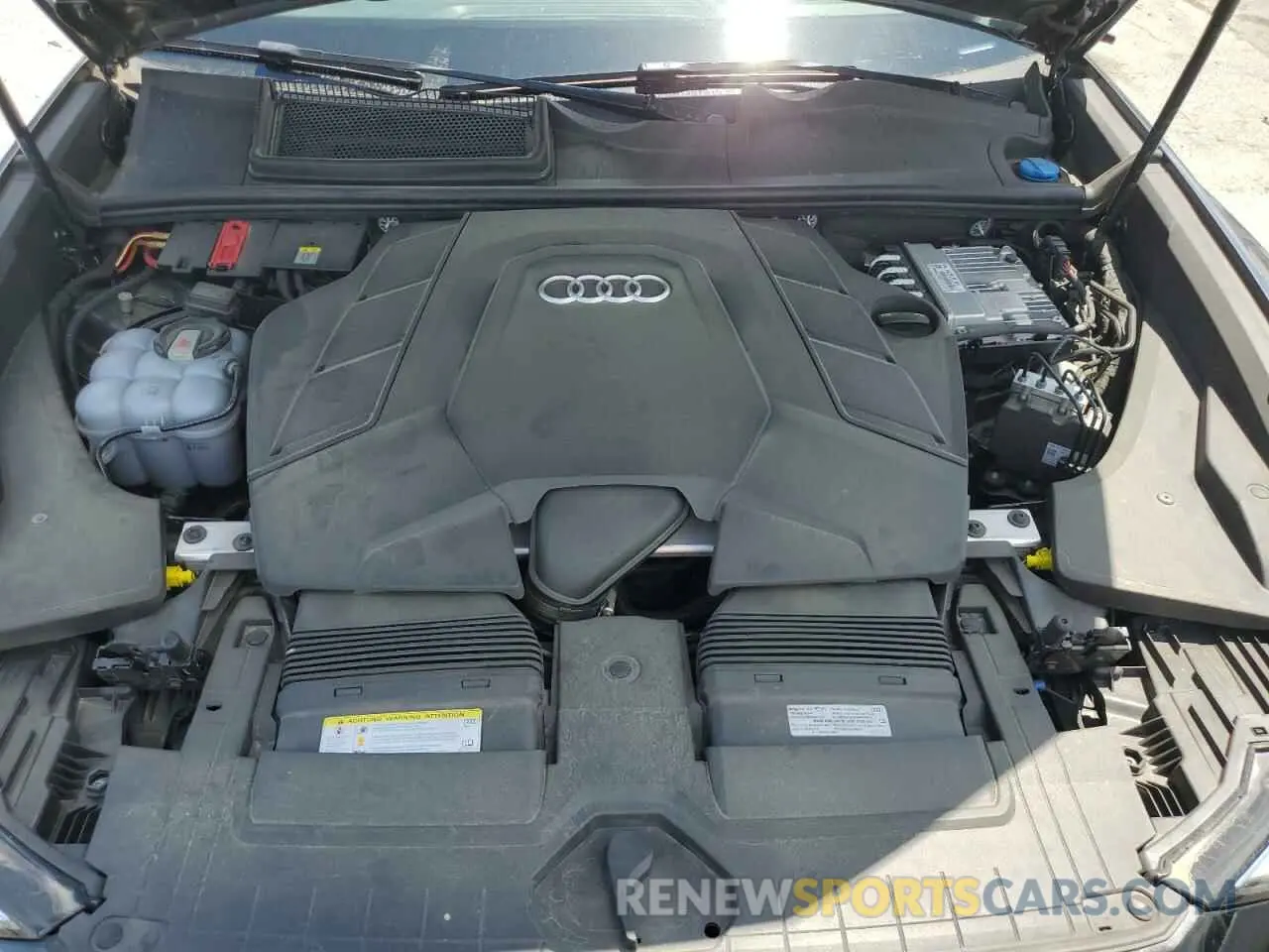12 Фотография поврежденного автомобиля WA1FVAF10LD015381 AUDI Q8 2020