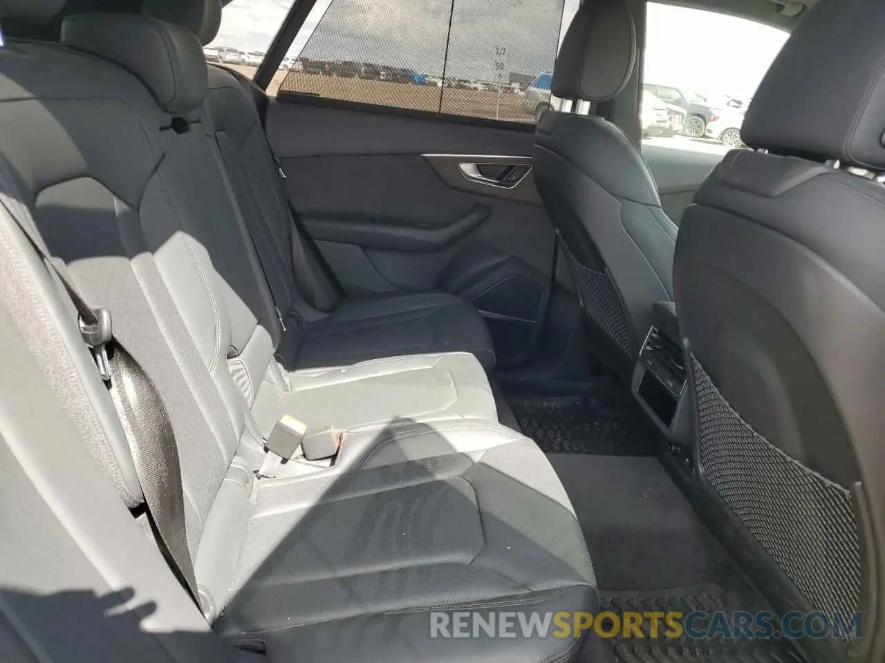 11 Фотография поврежденного автомобиля WA1FVAF15LD001475 AUDI Q8 2020
