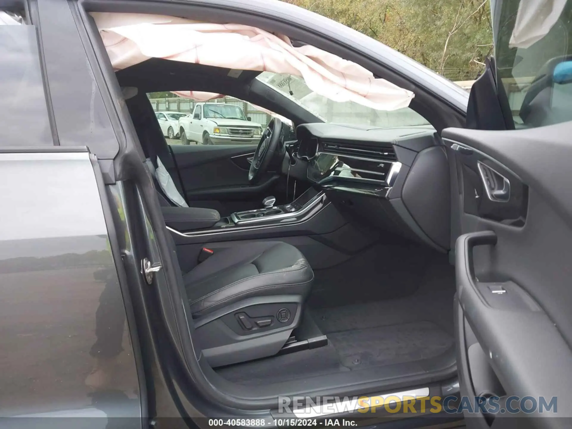 5 Photograph of a damaged car WA1FVBF12LD020670 AUDI Q8 2020