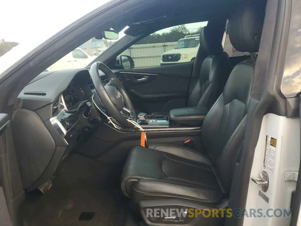 7 Фотография поврежденного автомобиля WA1FVBF14LD009279 AUDI Q8 2020