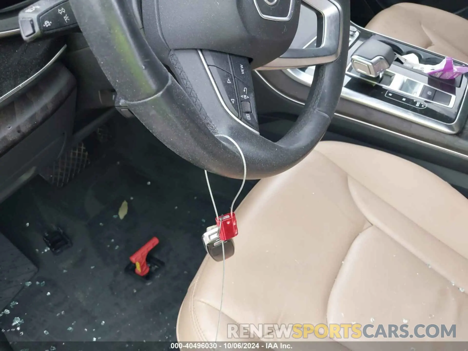 11 Photograph of a damaged car WA1AVAF18MD001370 AUDI Q8 2021