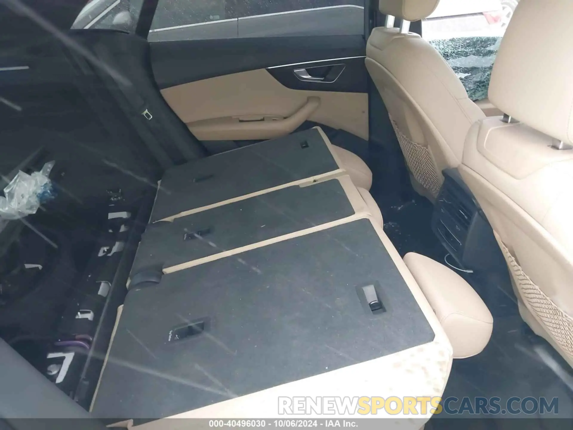 8 Photograph of a damaged car WA1AVAF18MD001370 AUDI Q8 2021