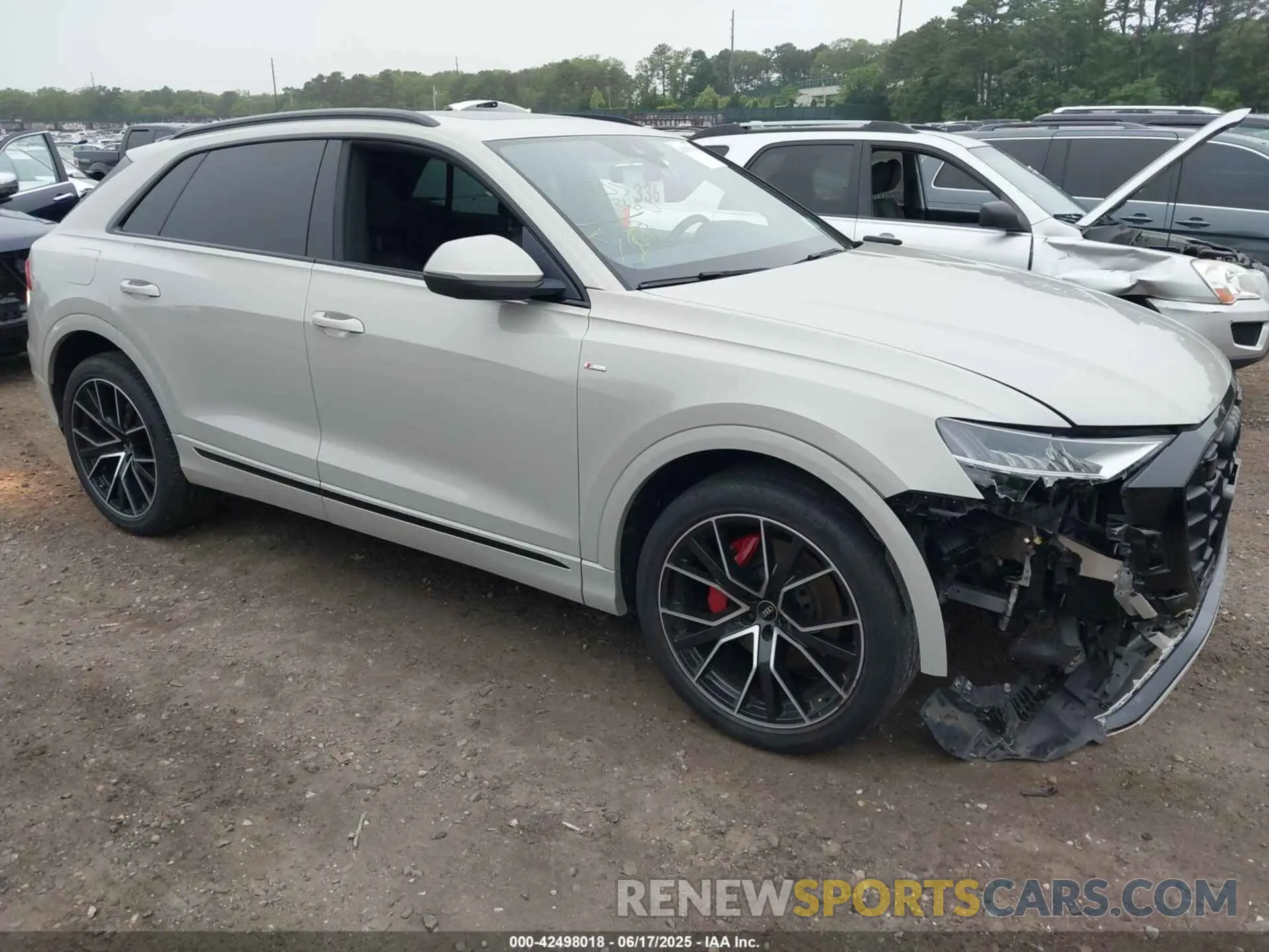 1 Фотография поврежденного автомобиля WA1EVAF11MD009912 AUDI Q8 2021