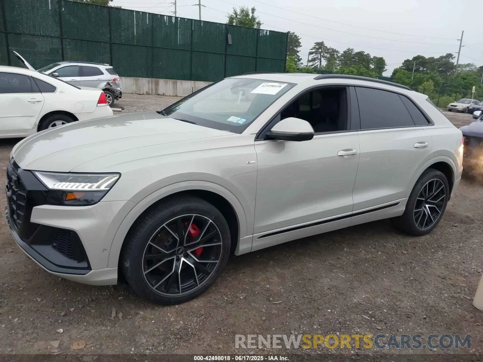 14 Фотография поврежденного автомобиля WA1EVAF11MD009912 AUDI Q8 2021