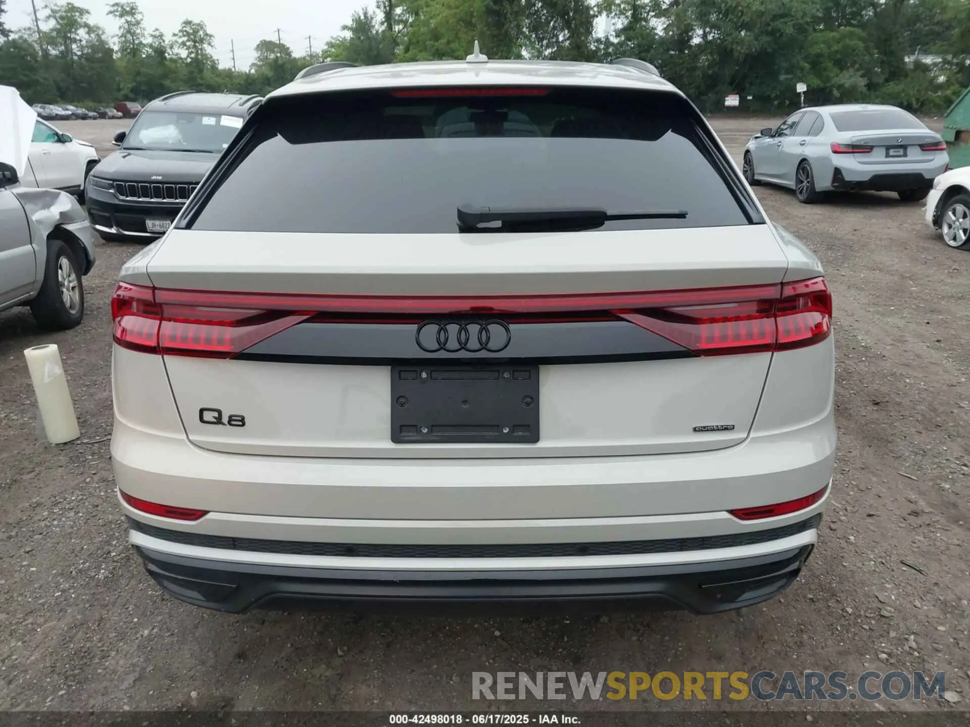 16 Фотография поврежденного автомобиля WA1EVAF11MD009912 AUDI Q8 2021