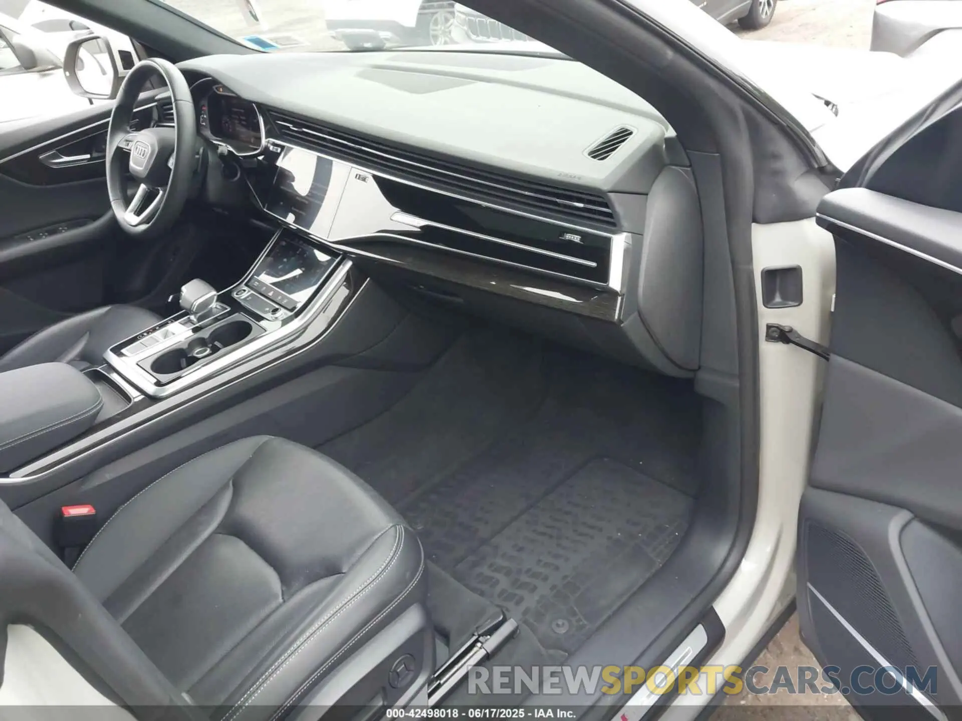 5 Фотография поврежденного автомобиля WA1EVAF11MD009912 AUDI Q8 2021