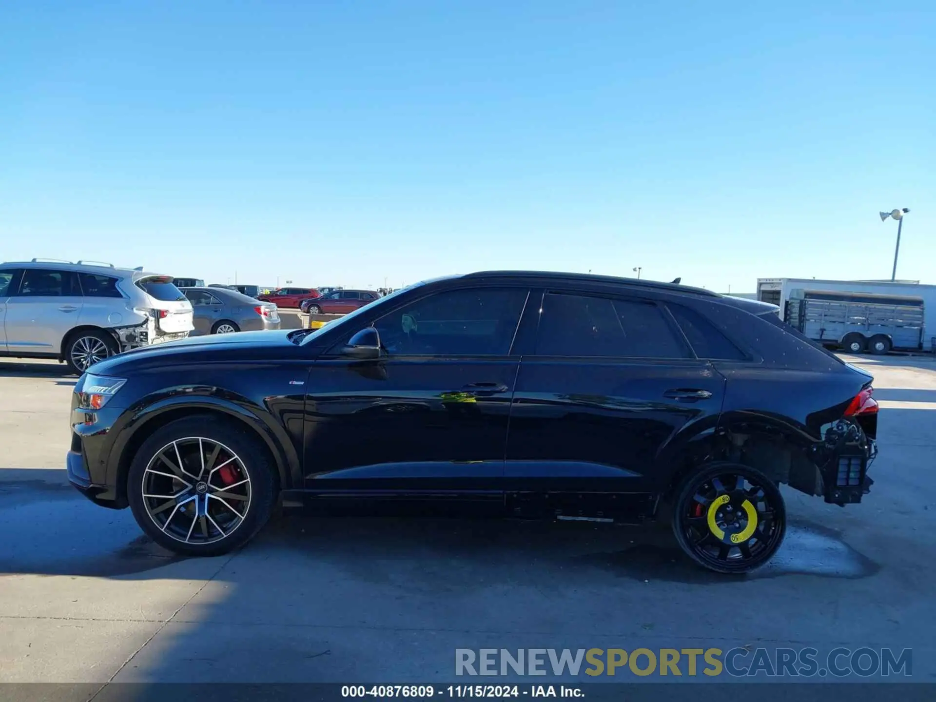 15 Фотография поврежденного автомобиля WA1EVAF11MD016682 AUDI Q8 2021