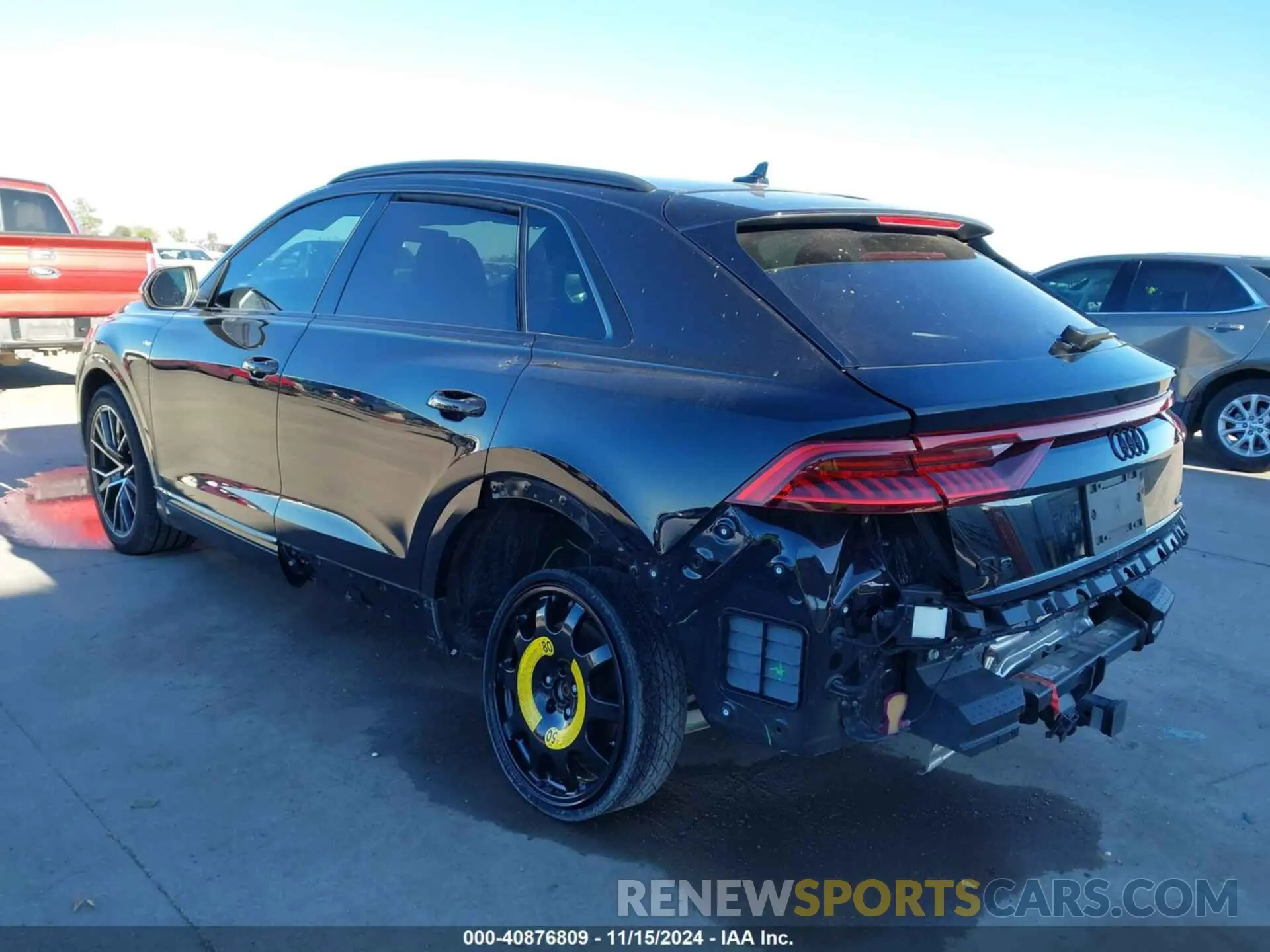 3 Фотография поврежденного автомобиля WA1EVAF11MD016682 AUDI Q8 2021