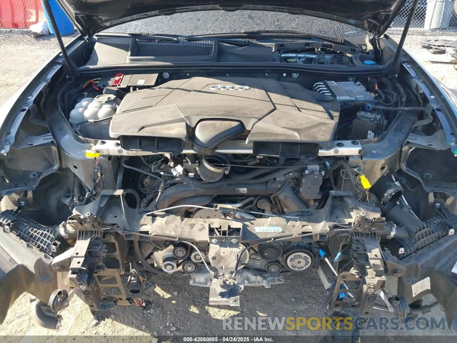 10 Фотография поврежденного автомобиля WA1EVAF14MD014781 AUDI Q8 2021