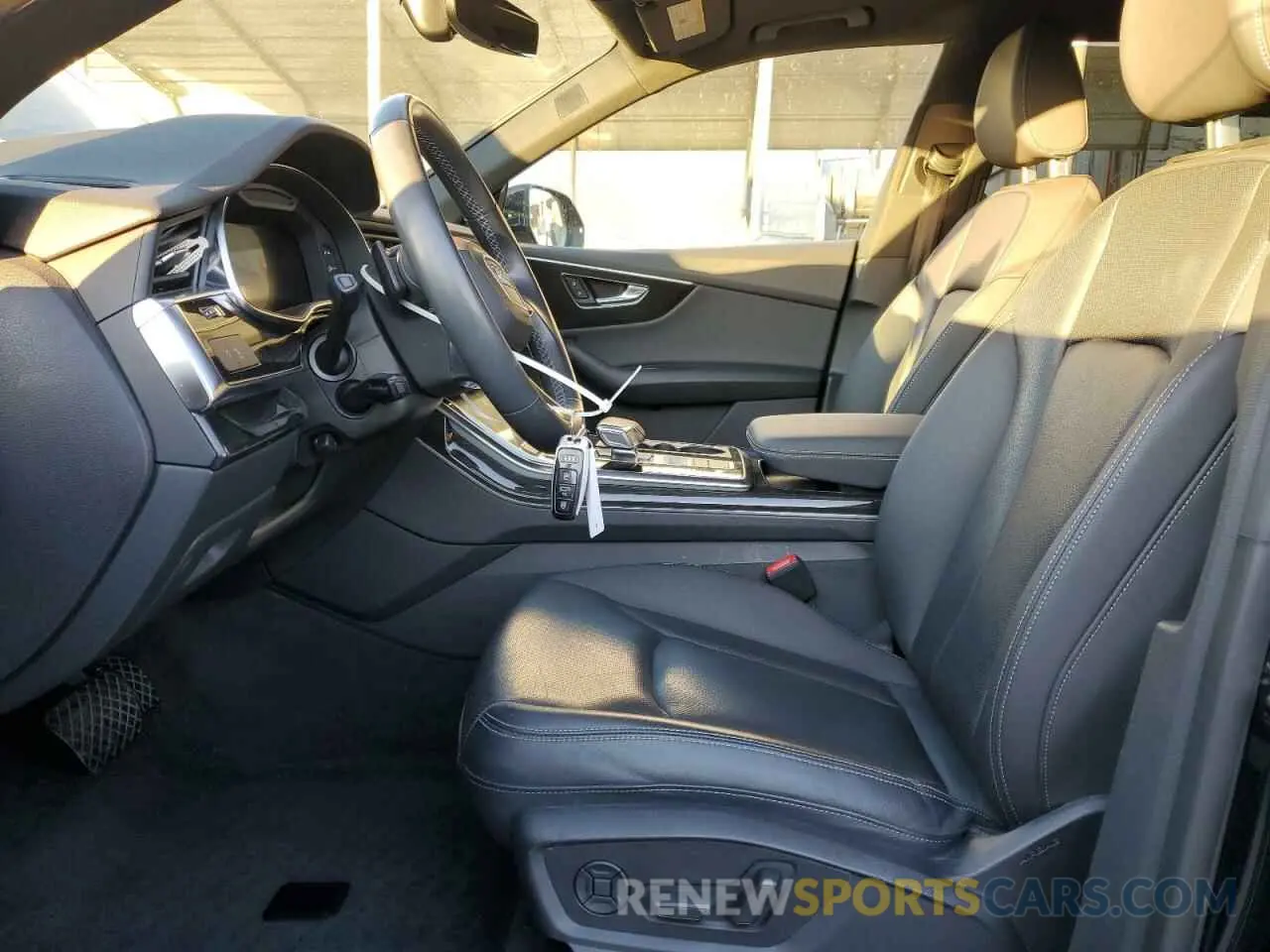 7 Фотография поврежденного автомобиля WA1EVAF15MD013154 AUDI Q8 2021