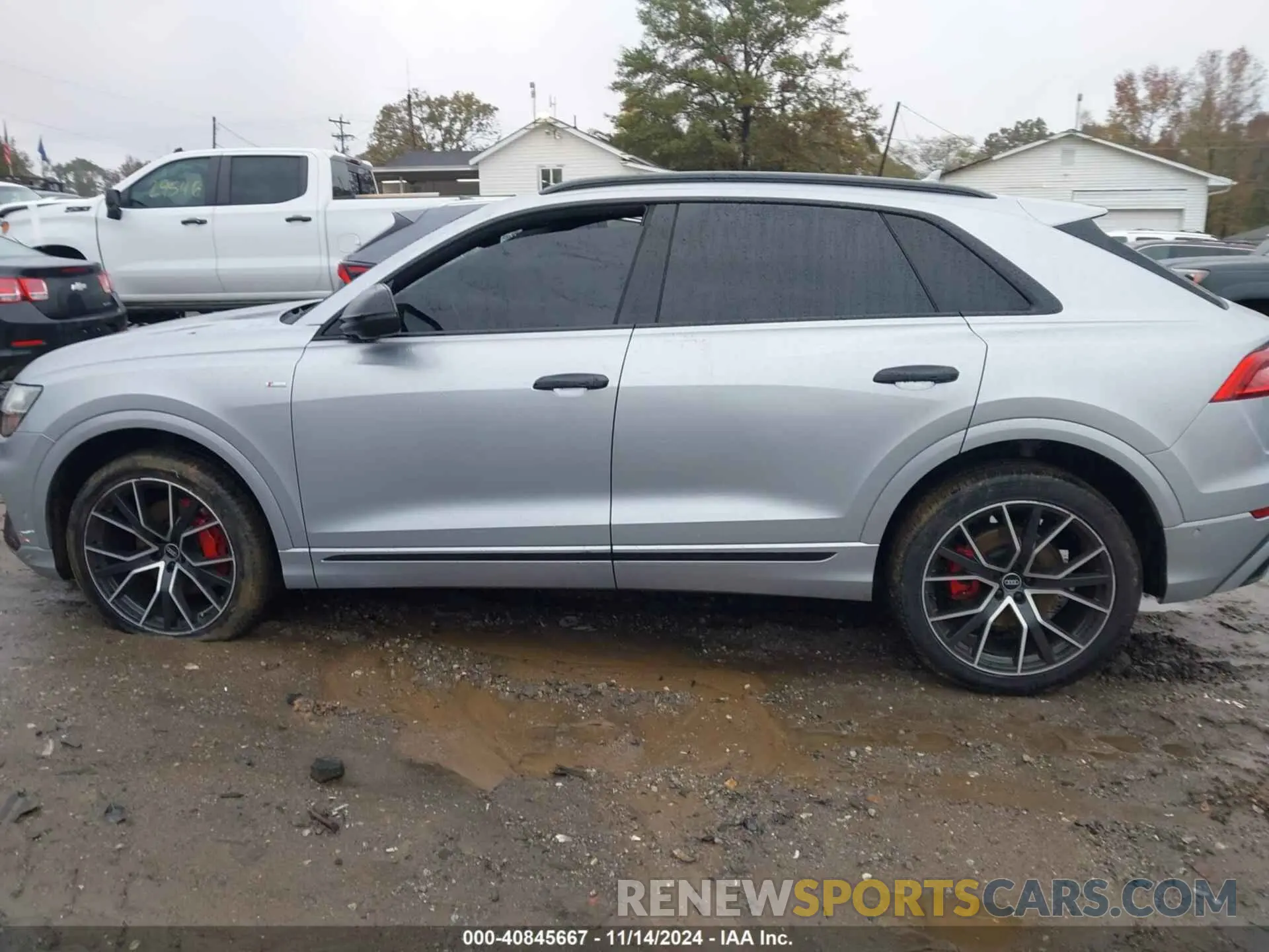 13 Фотография поврежденного автомобиля WA1EVAF15MD036806 AUDI Q8 2021