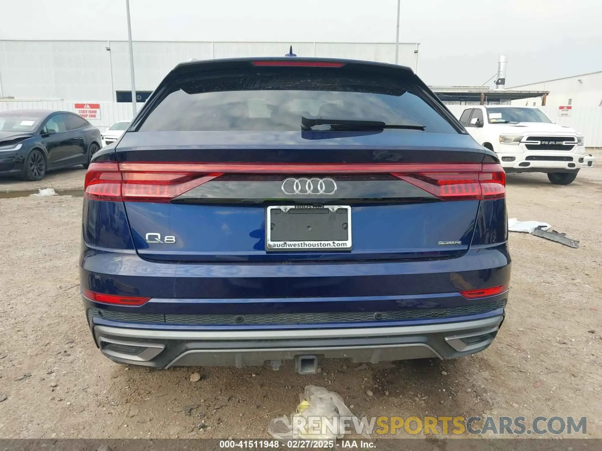 17 Photograph of a damaged car WA1EVAF17MD007971 AUDI Q8 2021