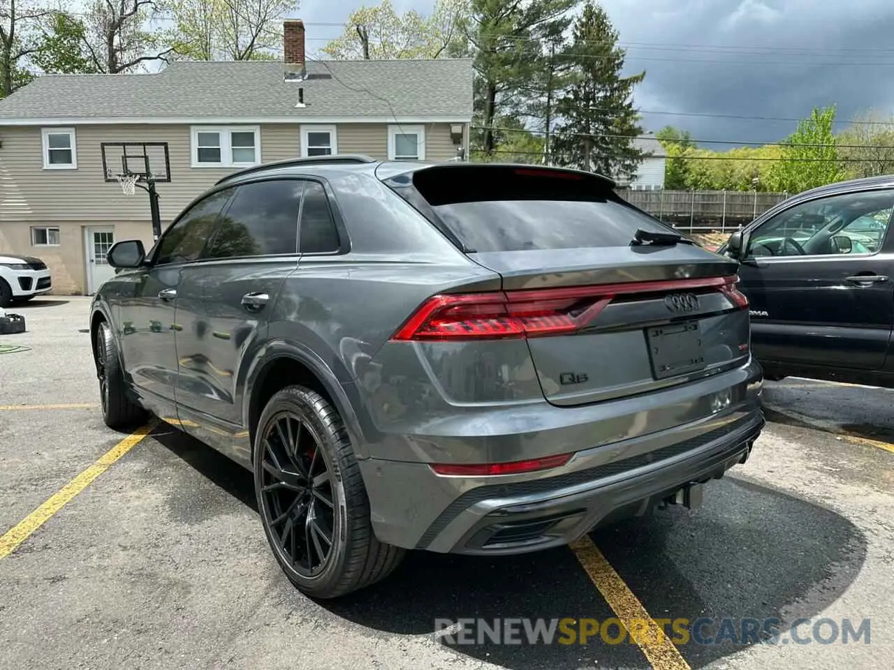 2 Фотография поврежденного автомобиля WA1EVAF17MD034670 AUDI Q8 2021