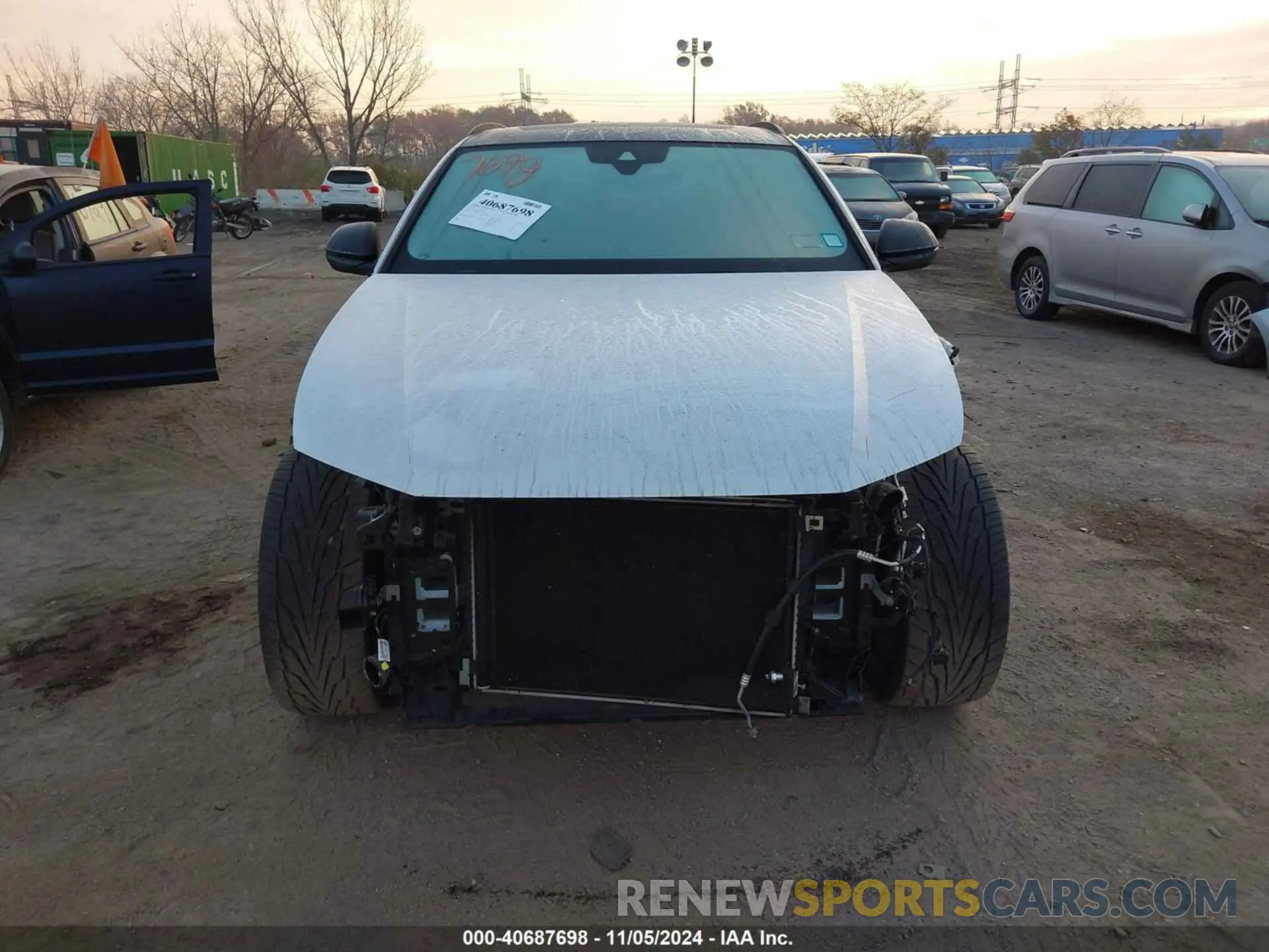 12 Photograph of a damaged car WA1EVAF1XMD003817 AUDI Q8 2021