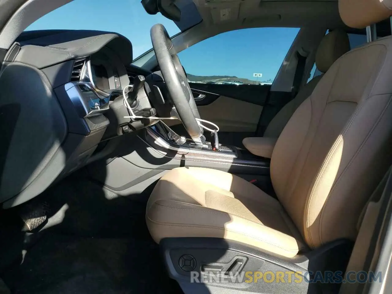 7 Photograph of a damaged car WA1FVAF14MD027325 AUDI Q8 2021
