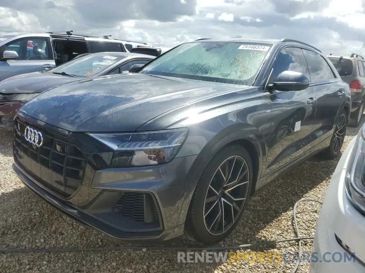 1 Фотография поврежденного автомобиля WA1FVAF19MD012142 AUDI Q8 2021
