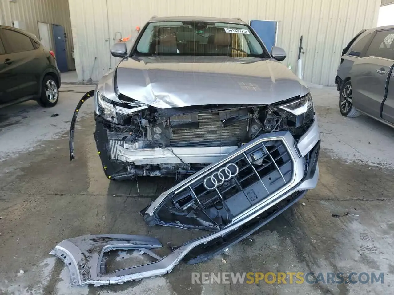 5 Photograph of a damaged car WA1BVBF16ND018678 AUDI Q8 2022