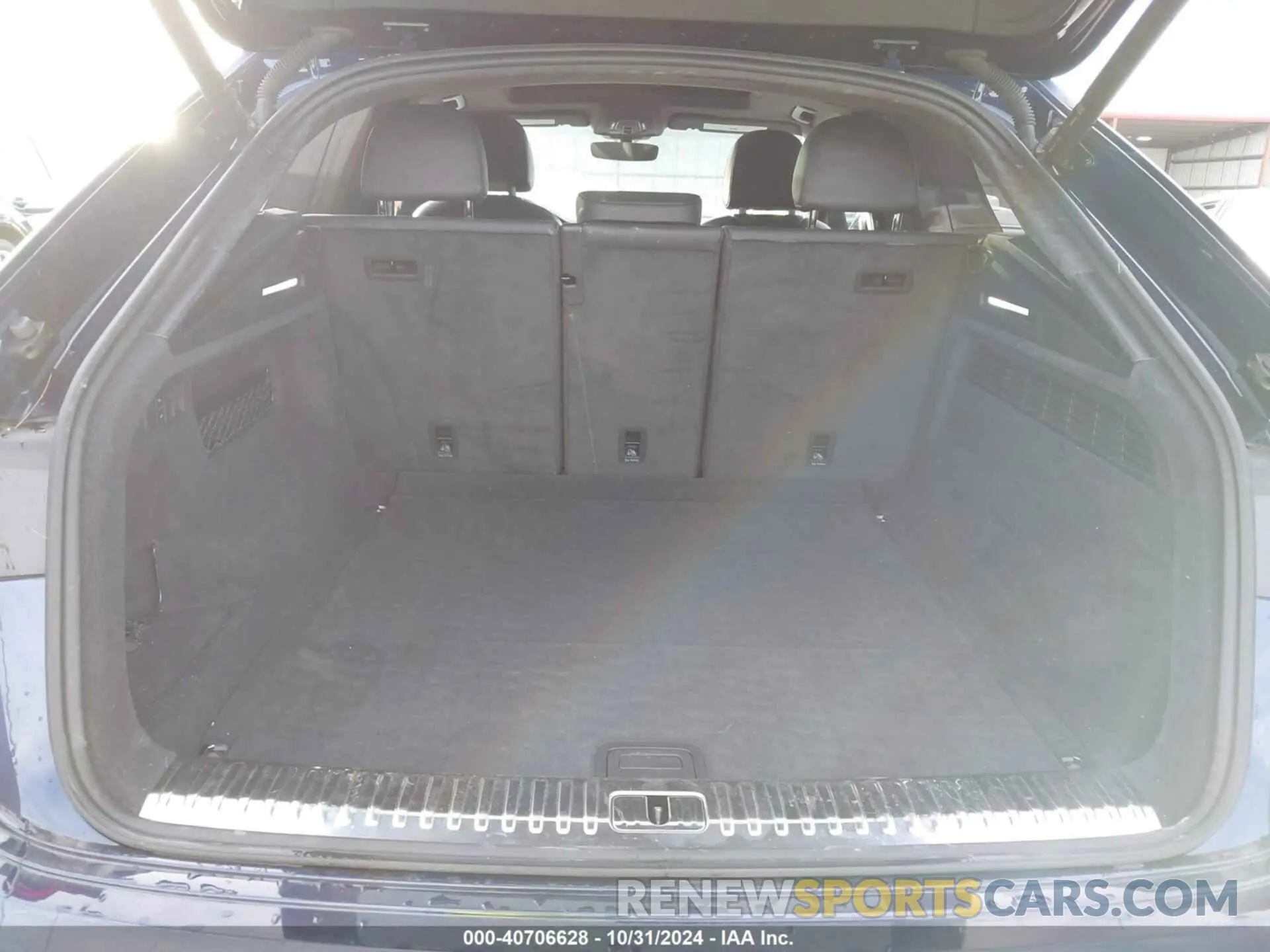 20 Фотография поврежденного автомобиля WA1FVBF19ND027392 AUDI Q8 2022