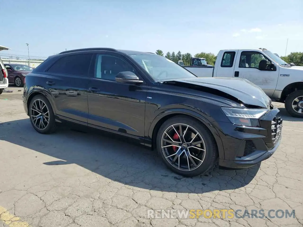 4 Photograph of a damaged car WA1FVBF19ND032284 AUDI Q8 2022