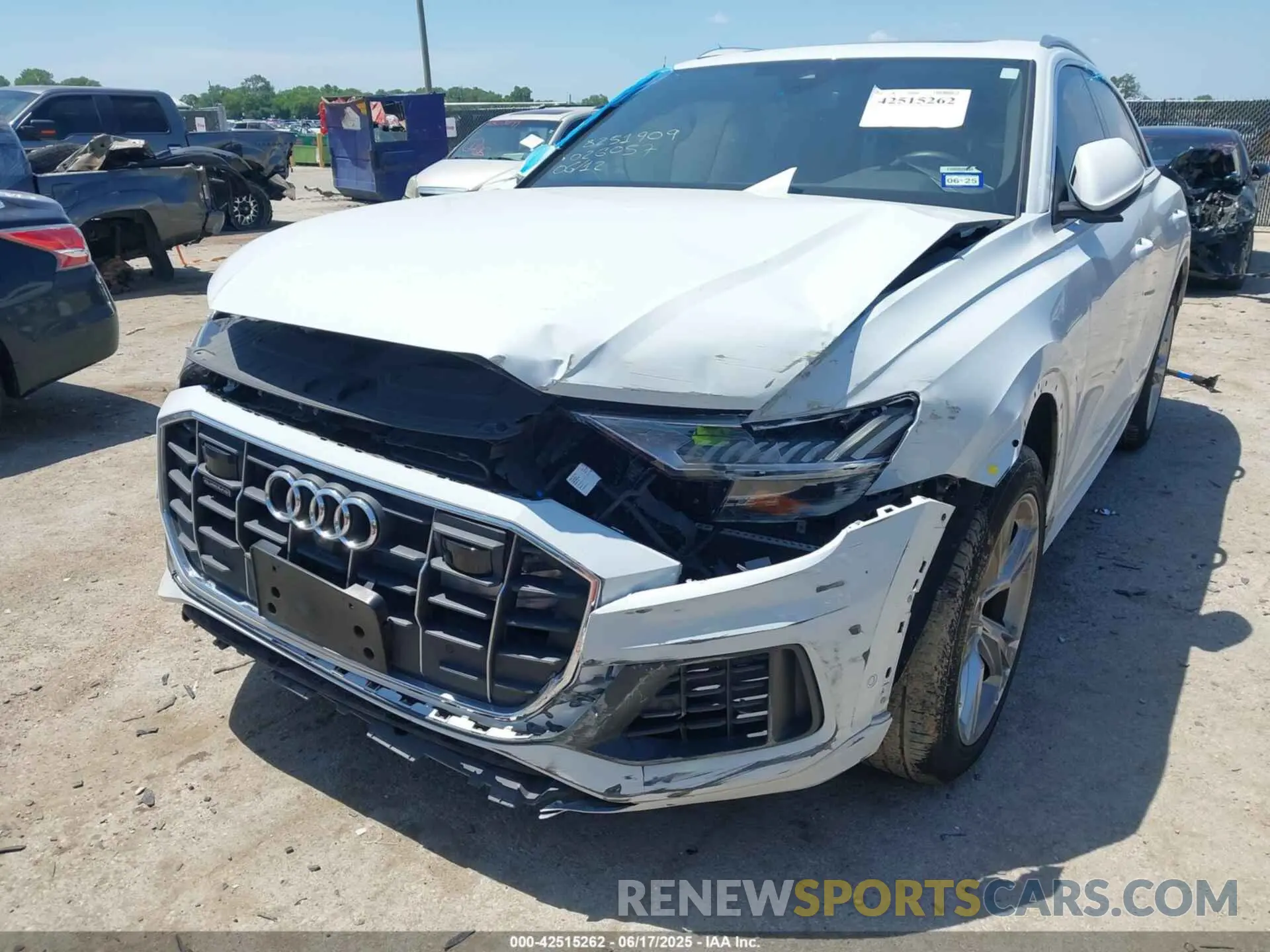2 Фотография поврежденного автомобиля WA1AVBF15PD026057 AUDI Q8 2023