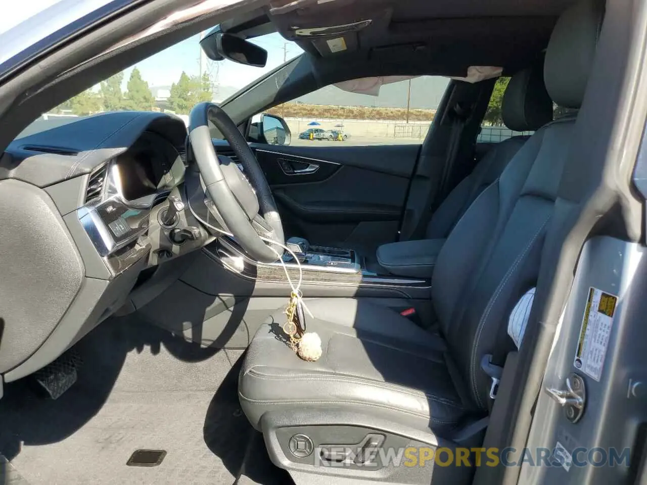 7 Photograph of a damaged car WA1EVBF13PD017942 AUDI Q8 2023