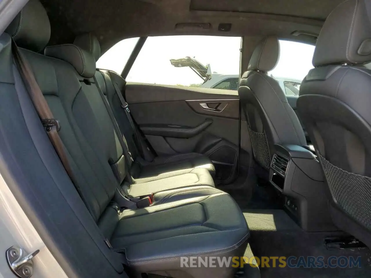 12 Photograph of a damaged car WA1EVBF14PD034863 AUDI Q8 2023
