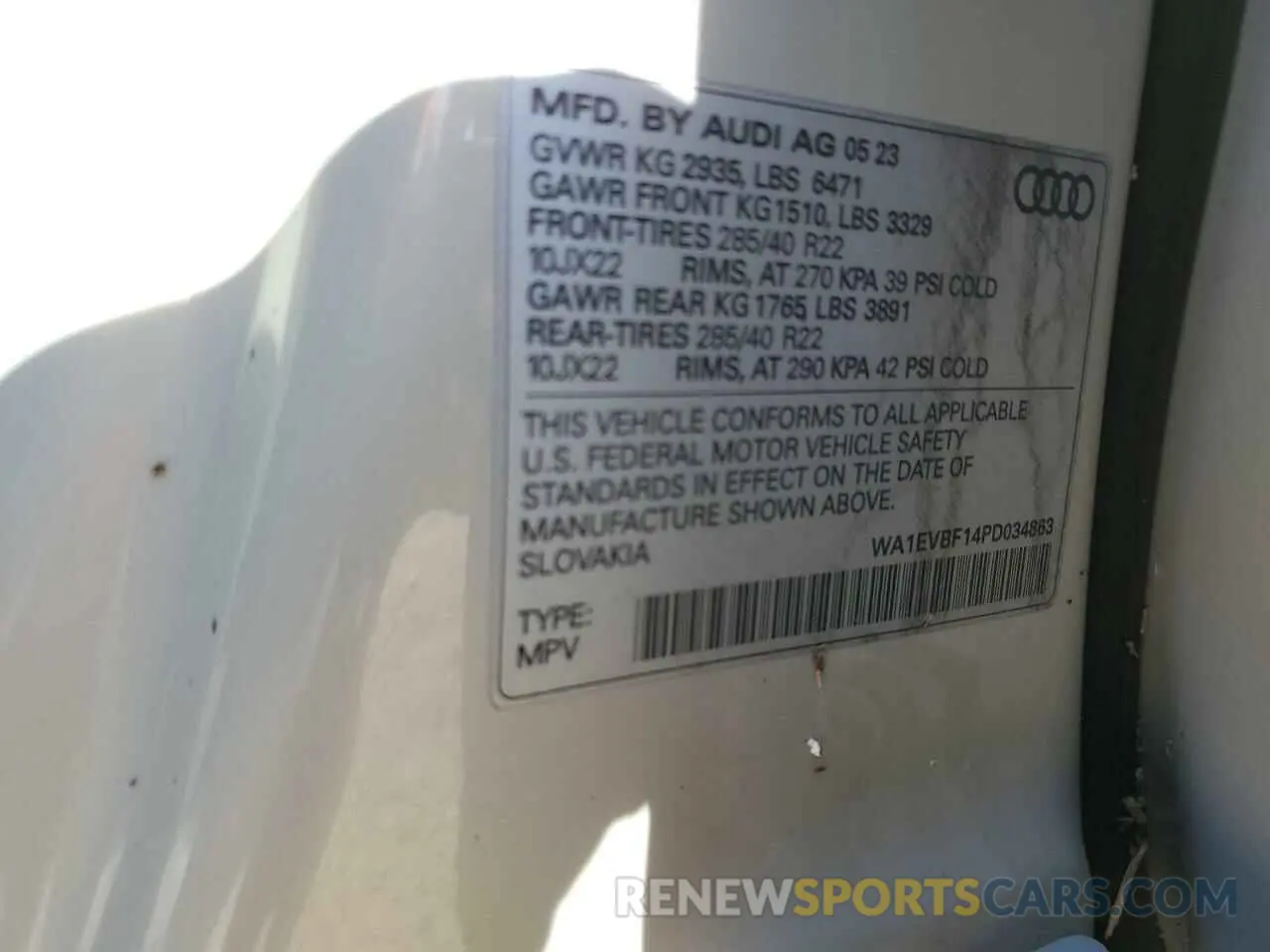 15 Photograph of a damaged car WA1EVBF14PD034863 AUDI Q8 2023