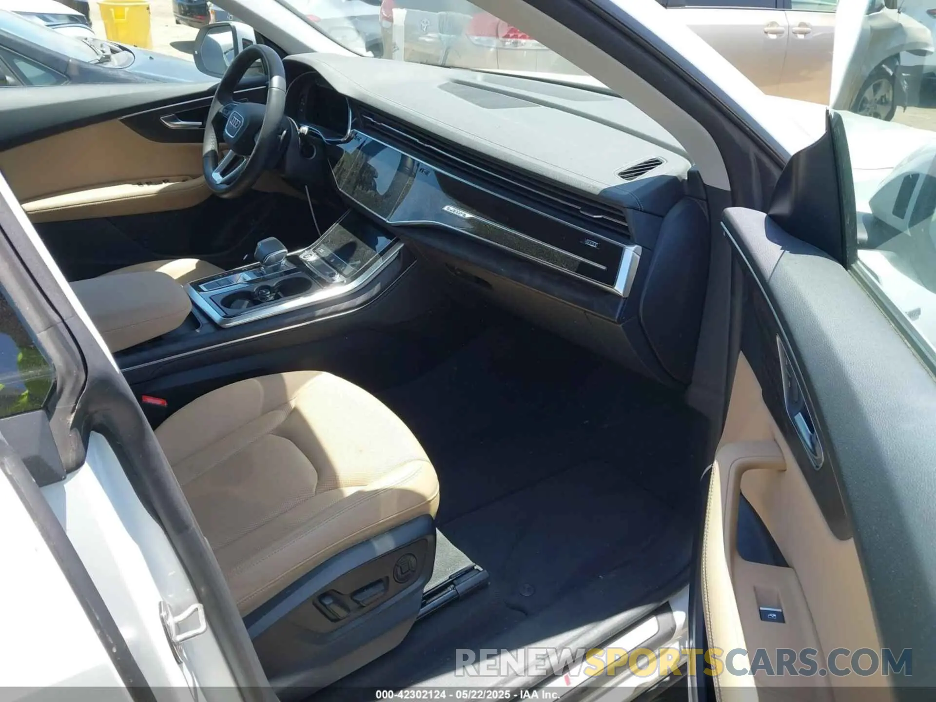 5 Photograph of a damaged car WA1EVBF19PD011451 AUDI Q8 2023