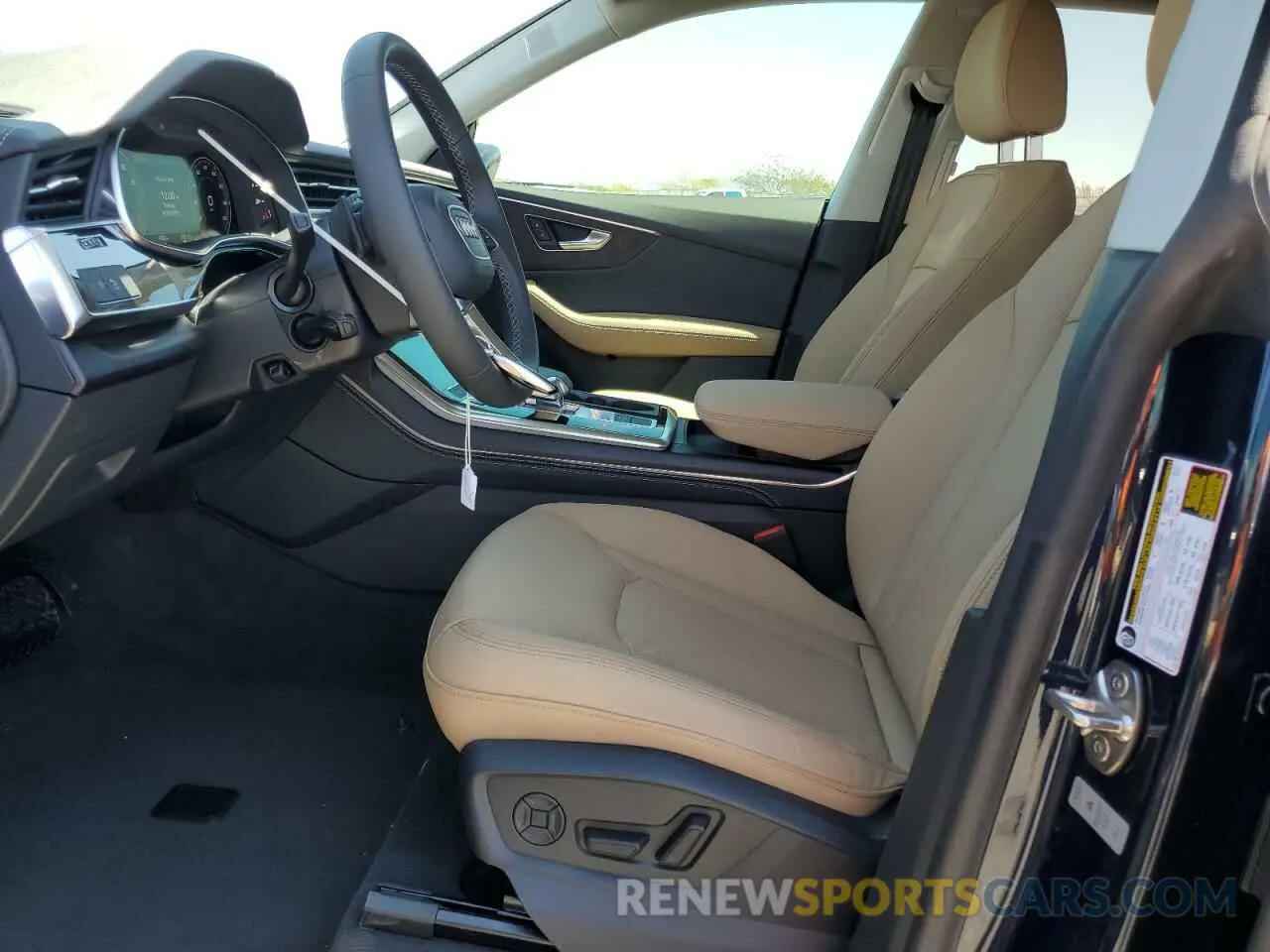 7 Photograph of a damaged car WA1EVBF1XRD020467 AUDI Q8 2024