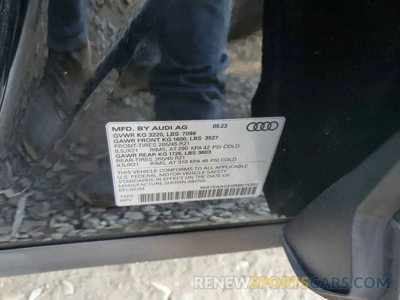 13 Фотография поврежденного автомобиля WA15AAGE0RB015202 AUDI Q8 E-TRON 2024