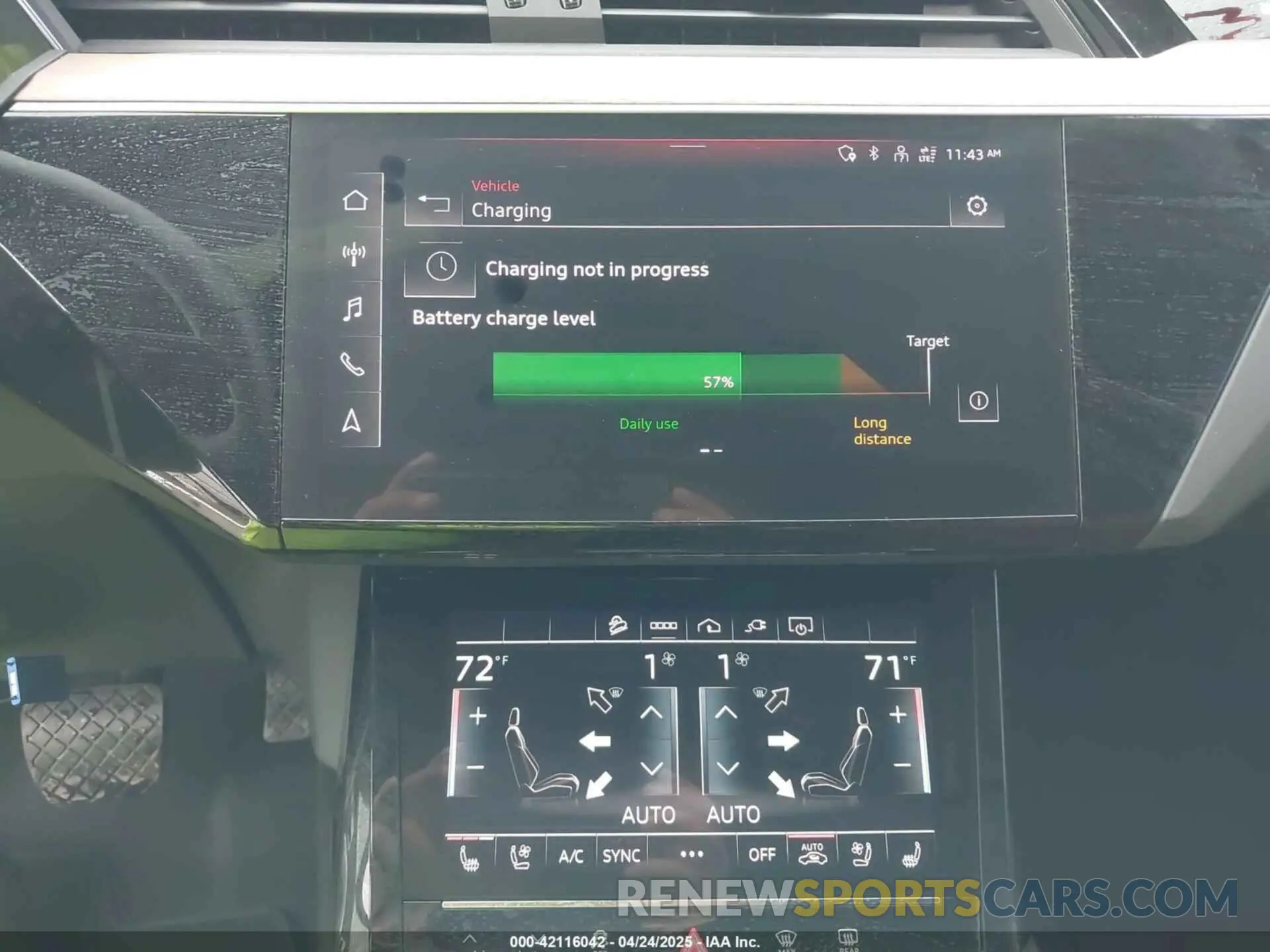 19 Photograph of a damaged car WA15AAGE0RB026474 AUDI Q8 E-TRON 2024