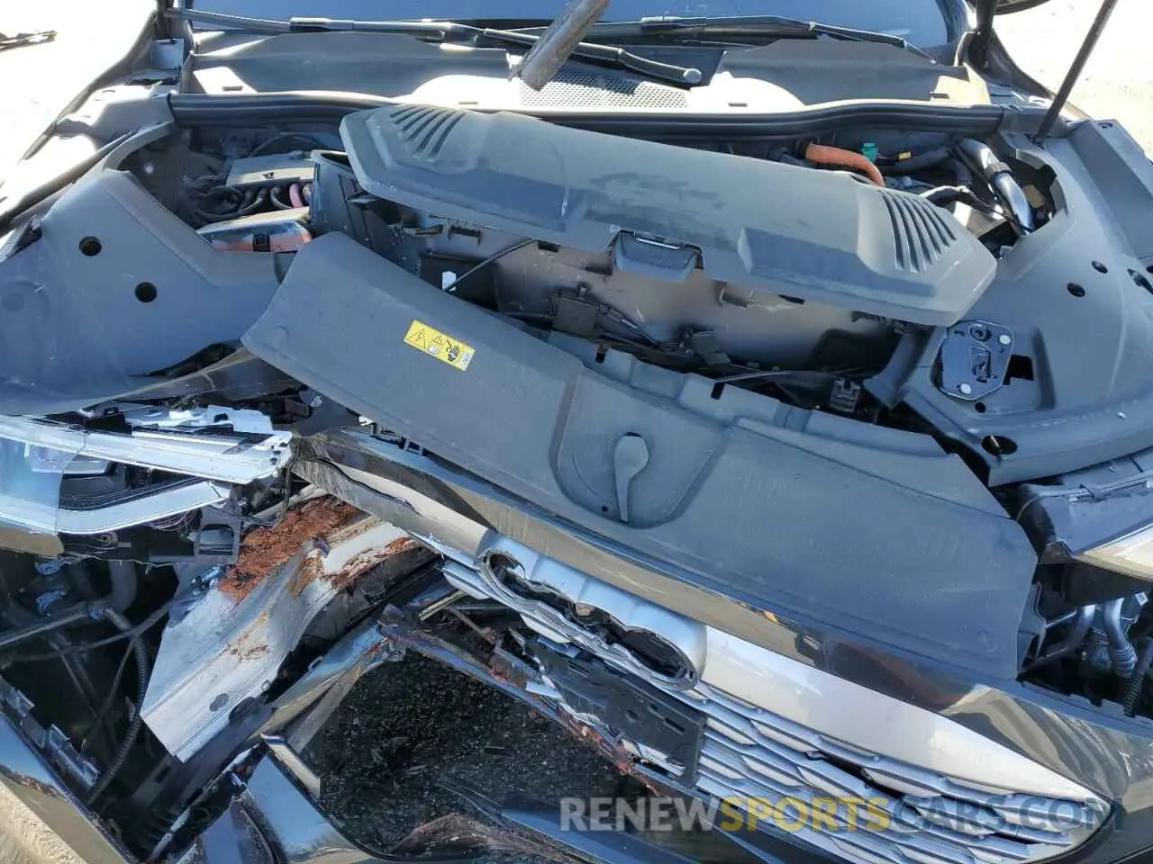 12 Photograph of a damaged car WA15AAGE1RB033711 AUDI Q8 E-TRON 2024