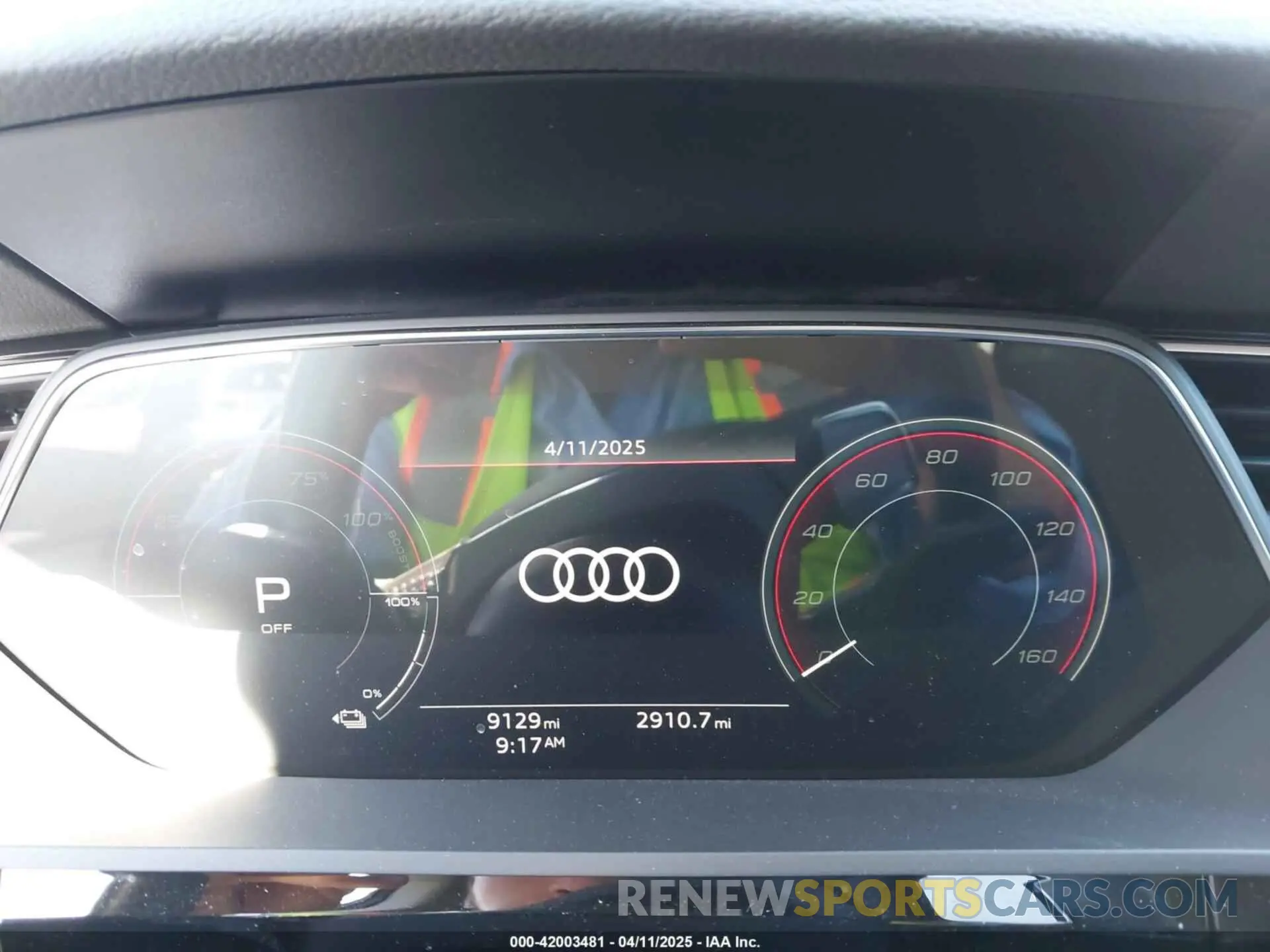 7 Photograph of a damaged car WA15AAGE5RB058692 AUDI Q8 E-TRON 2024