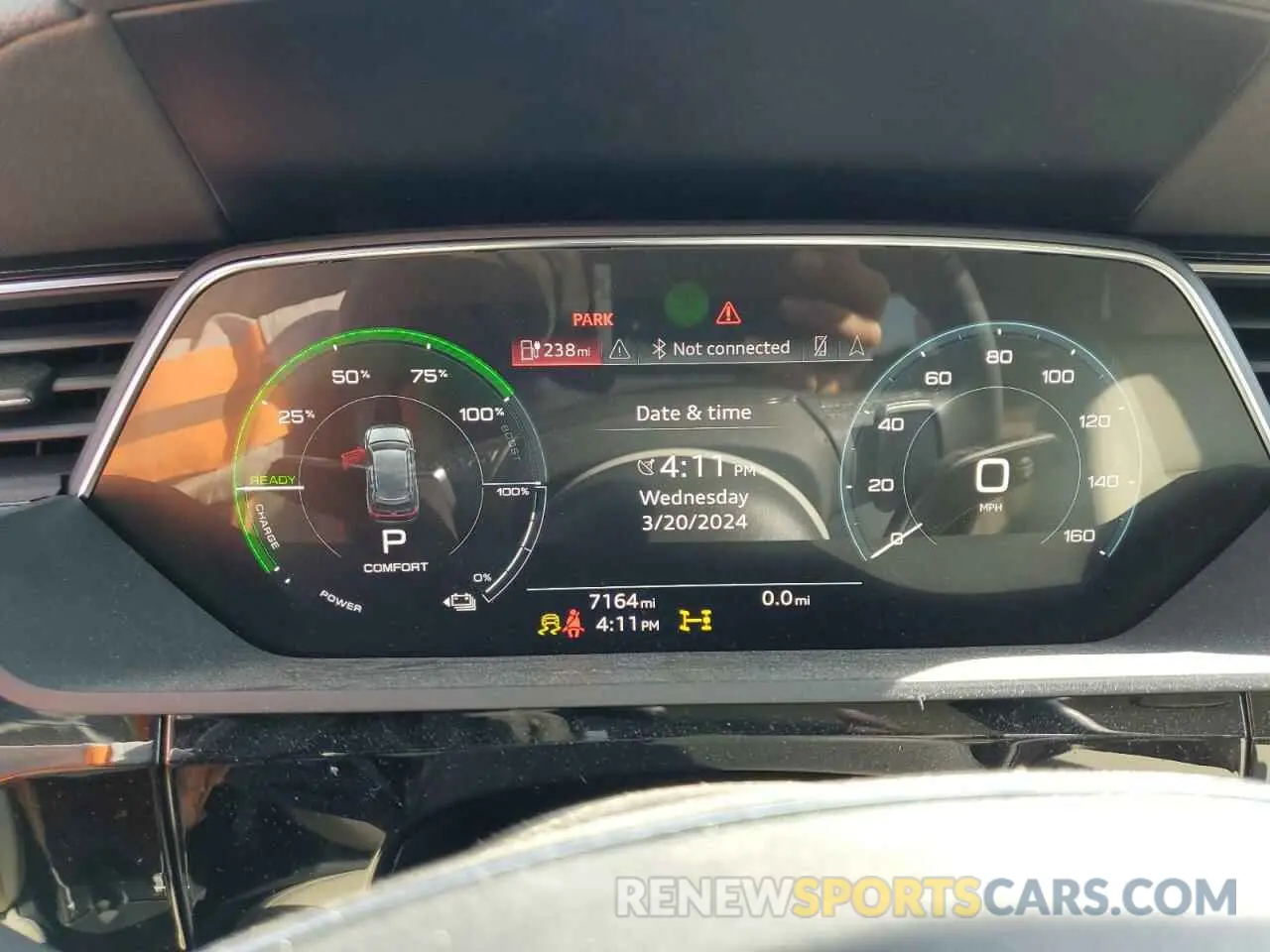 9 Фотография поврежденного автомобиля WA15AAGE7RB004262 AUDI Q8 E-TRON 2024