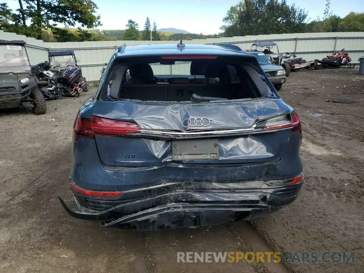 6 Фотография поврежденного автомобиля WA15AAGE7RB021353 AUDI Q8 E-TRON 2024