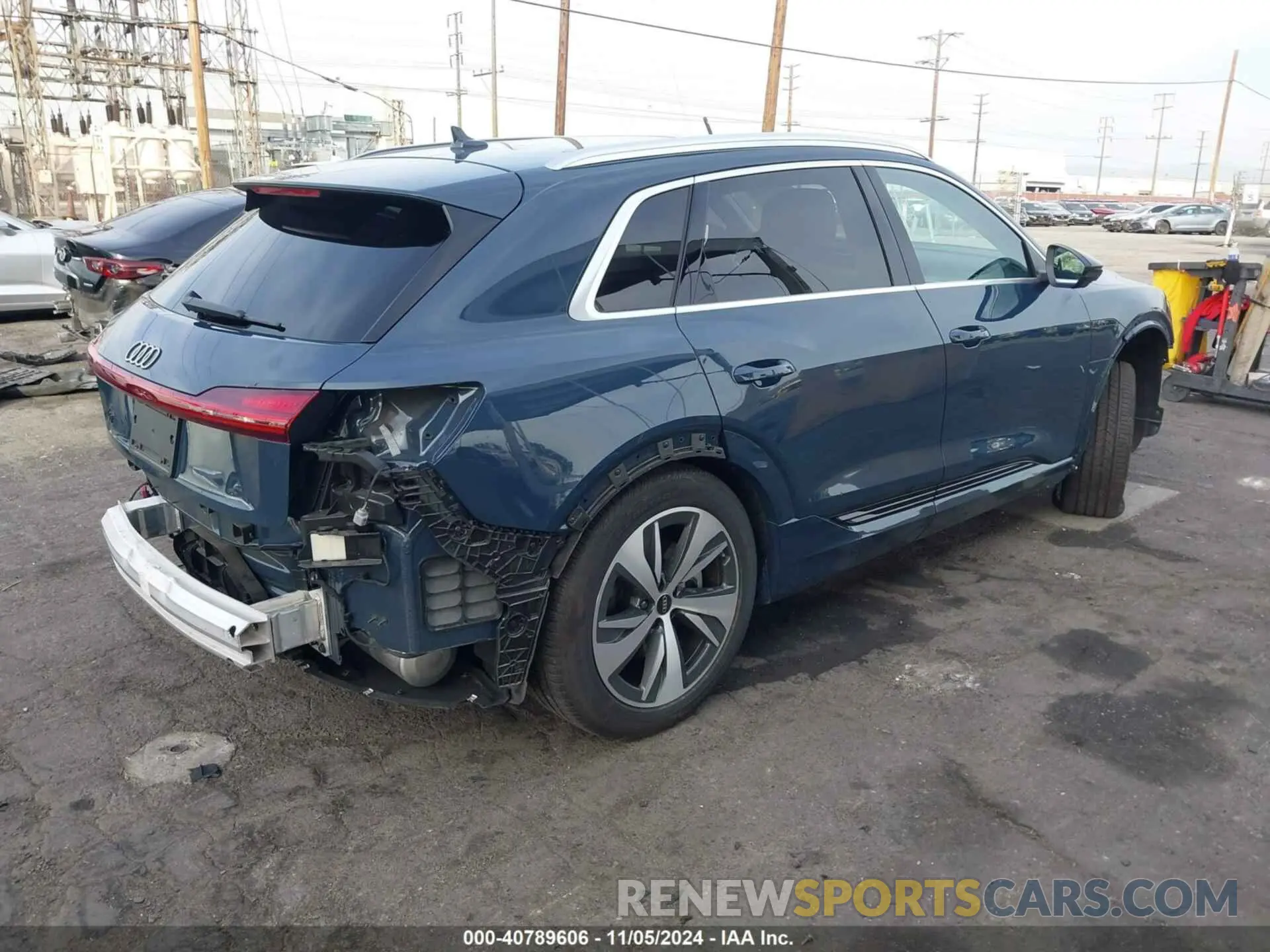 4 Photograph of a damaged car WA15AAGE8RB015531 AUDI Q8 E-TRON 2024