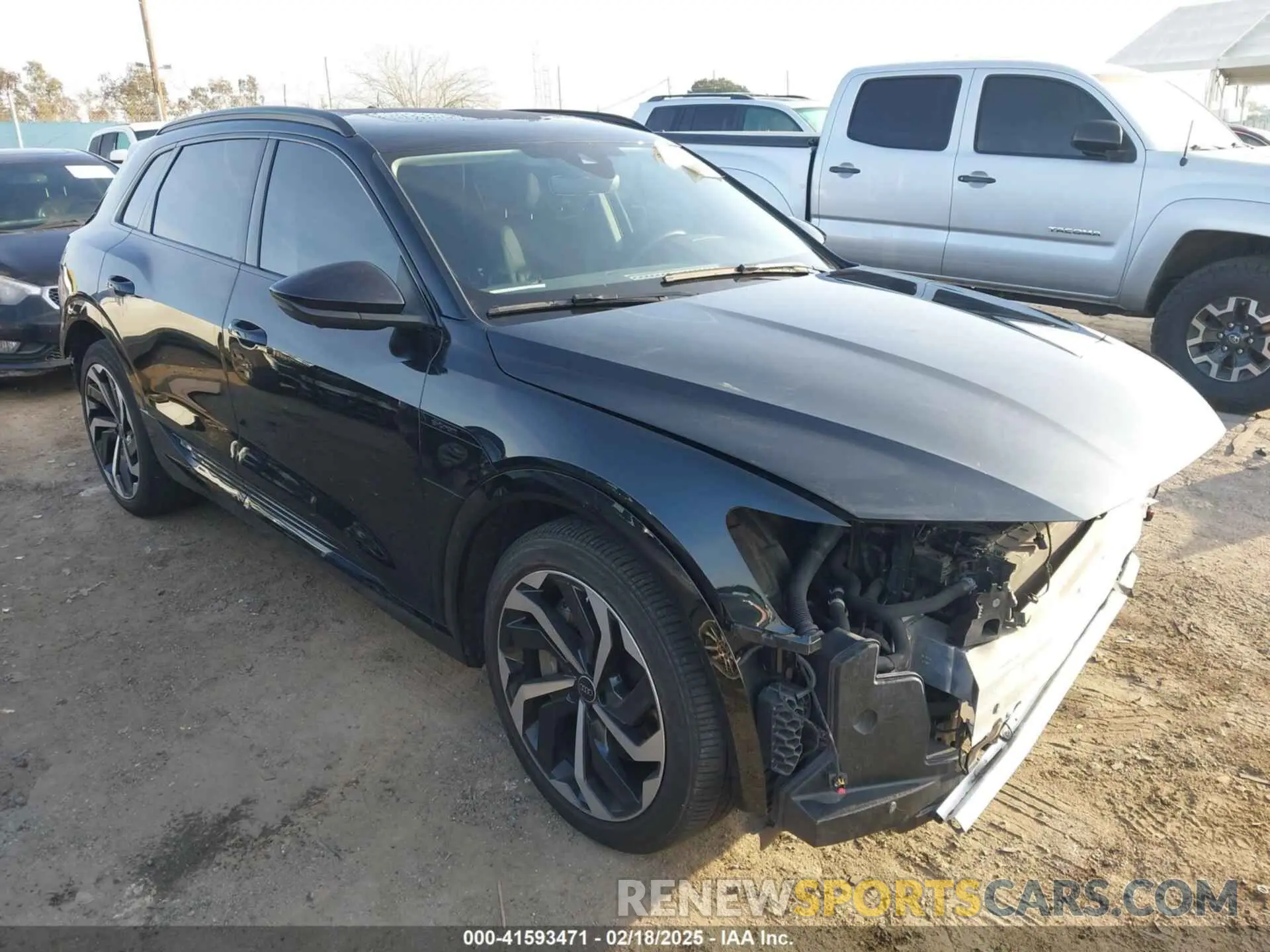 1 Фотография поврежденного автомобиля WA15AAGE8RB036637 AUDI Q8 E-TRON 2024