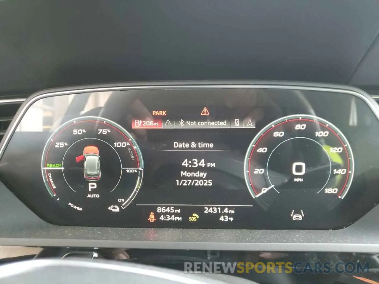 9 Photograph of a damaged car WA15AAGEXRB027535 AUDI Q8 E-TRON 2024