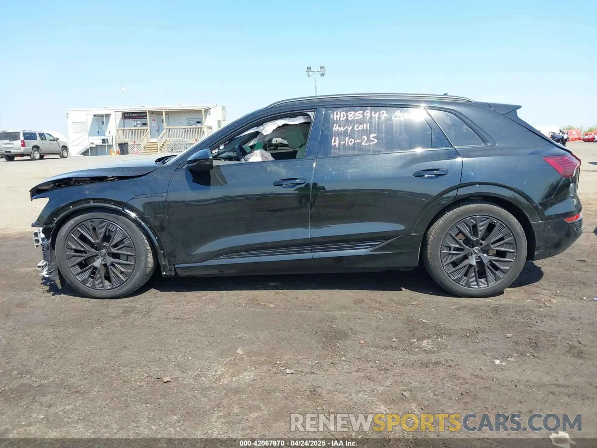 14 Photograph of a damaged car WA16ABGE6RB005963 AUDI Q8 E-TRON 2024